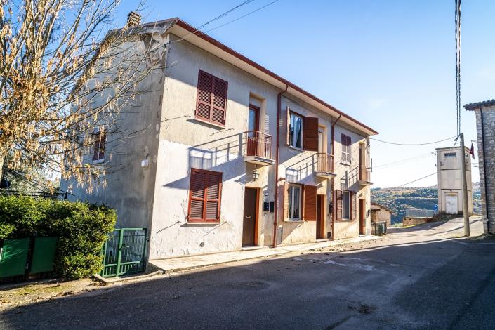 Image No.4-2 Bed Townhouse for sale