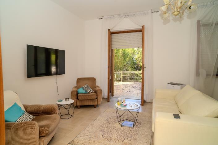 Image No.30-6 Bed Villa / Detached for sale