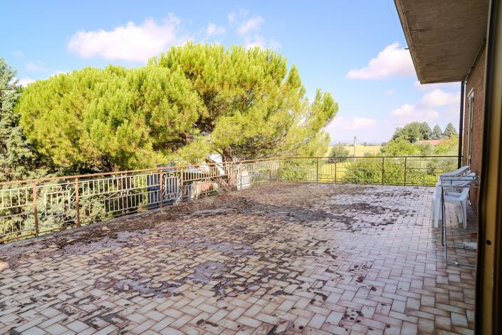 Image No.33-6 Bed Villa / Detached for sale