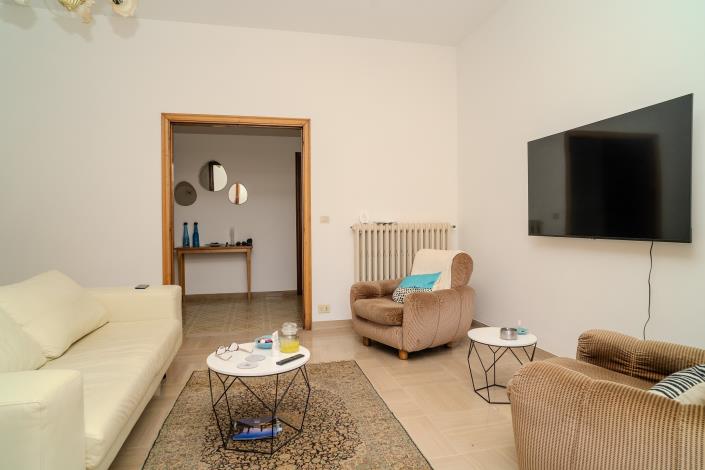 Image No.36-6 Bed Villa / Detached for sale