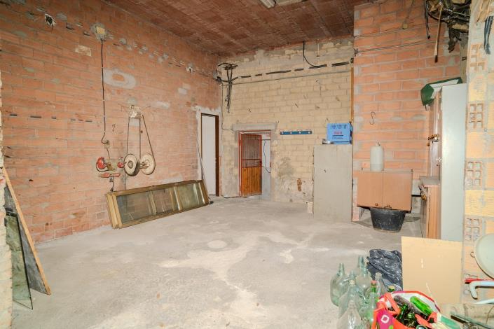 Image No.43-6 Bed Villa / Detached for sale