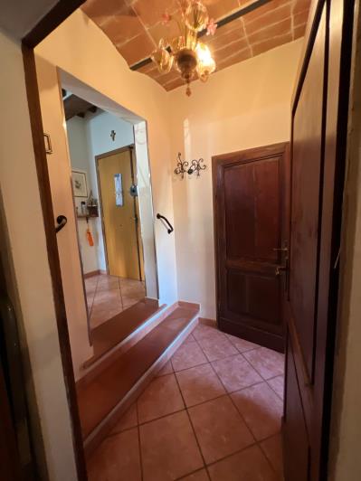 Image No.20-2 Bed Apartment for sale