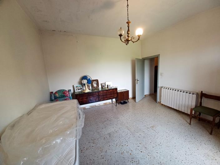 Image No.38-4 Bed Farmhouse for sale
