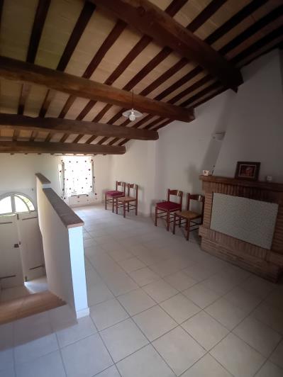 Image No.28-2 Bed Semi-Detached for sale