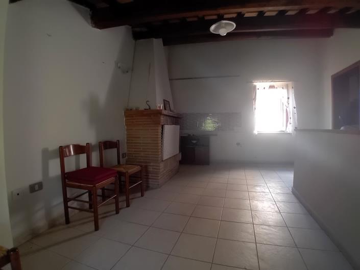 Image No.30-2 Bed Semi-Detached for sale