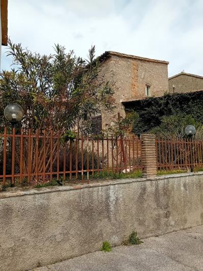 Image No.3-2 Bed Townhouse for sale