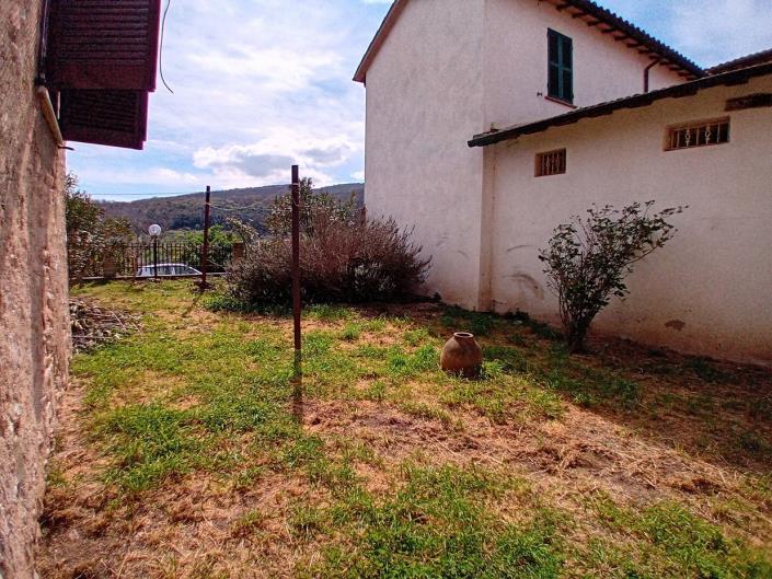 Image No.9-2 Bed Townhouse for sale