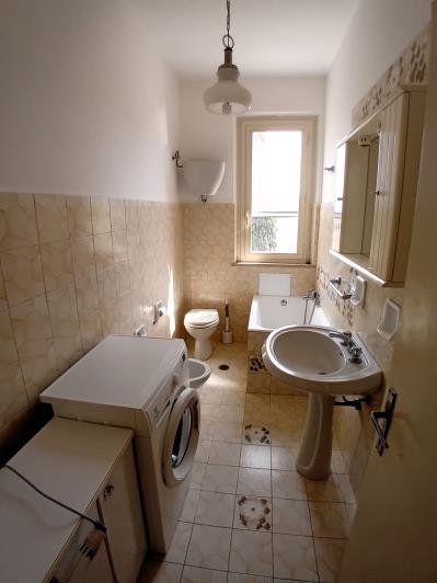 Image No.22-2 Bed Townhouse for sale