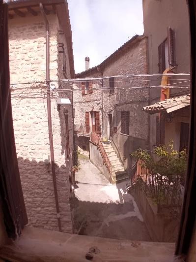 Image No.26-2 Bed Townhouse for sale