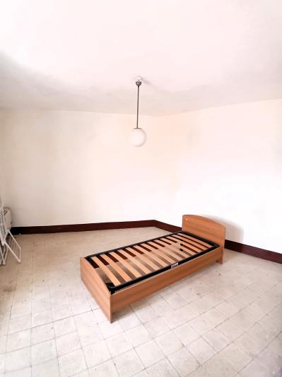 Image No.27-2 Bed Townhouse for sale
