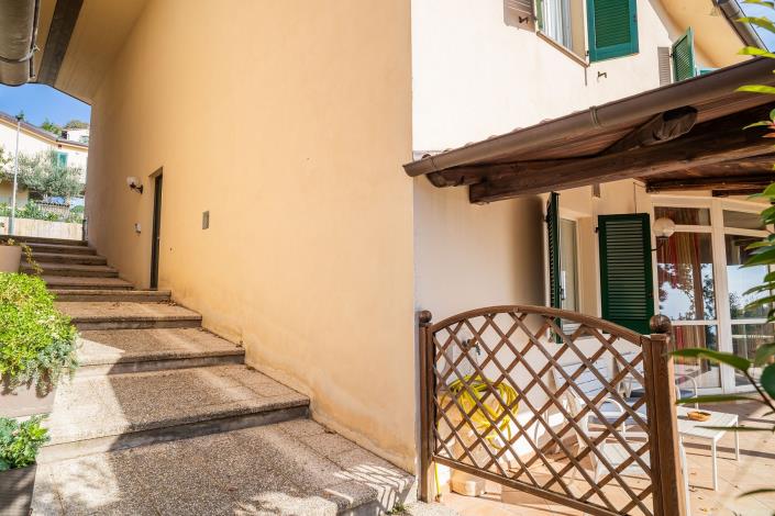 Image No.14-3 Bed Semi-Detached for sale