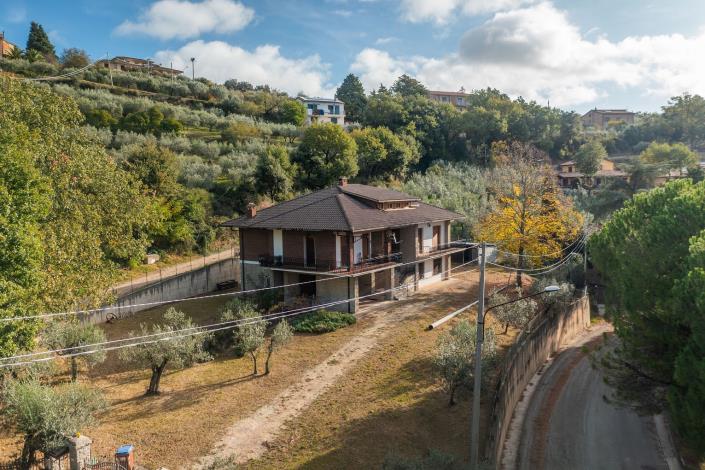 Image No.4-5 Bed Villa / Detached for sale