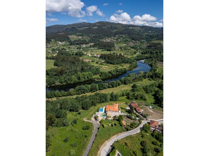 Image No.27-Ferme de 4 chambres à vendre à Ponte de Lima