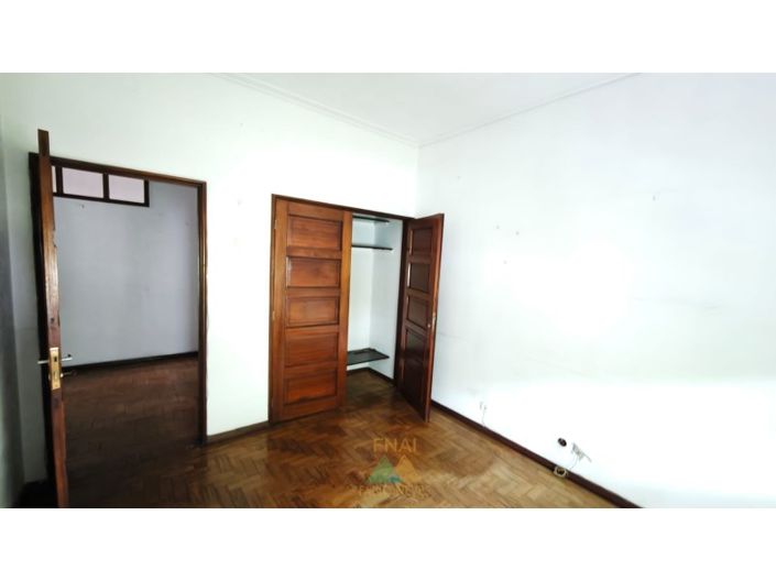 Image No.11-4 Bed Apartment for sale