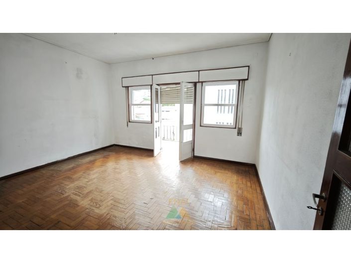 Image No.8-4 Bed Apartment for sale