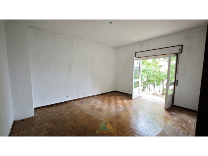Image No.9-4 Bed Apartment for sale