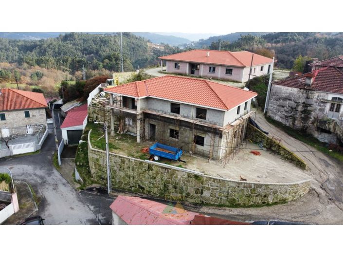 Image No.20-3 Bed House for sale