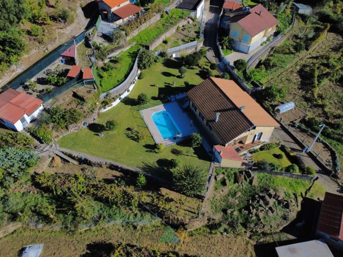 Image No.16-5 Bed House for sale