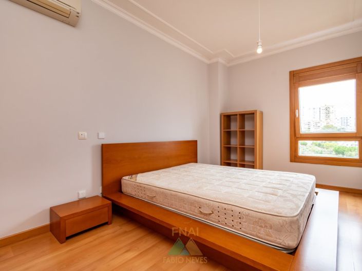 Image No.11-3 Bed Apartment for sale
