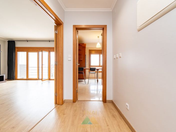 Image No.27-3 Bed Apartment for sale