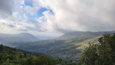 Nikoli-hillside-estate-vm--1-