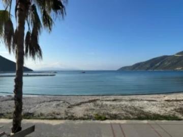 02-vasiliki-bay-real-location