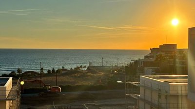 Brand New 2 Bedroom  Seaview Apartment 150m from the Beach, Kissonerga, Paphos