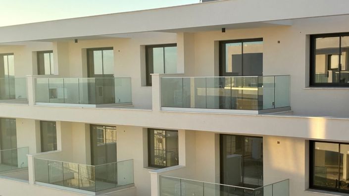 Image No.5-2 Bed Apartment for sale