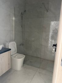 1 Bedroom Ground Floor Apartment close to ISOP private school in Mesa Choria
