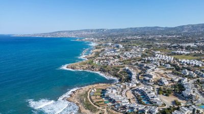 6 Bedroom Villa in Chloraka, Paphos