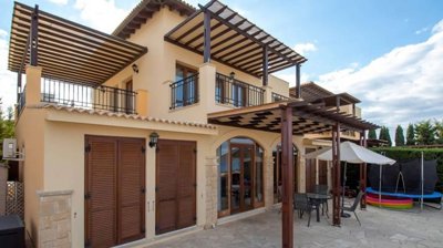 2 Bedroom Ground floor Apartment With Seaview’s in Aphrodite Hills, Paphos