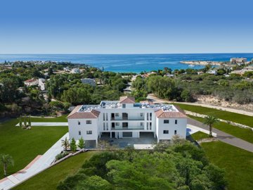 1 - Coral Bay, Apartment