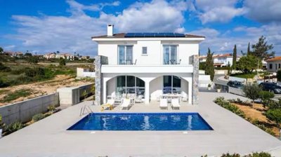 Modern 3 Bedroom Villa with Stunning Seaview’s in Pissouri.