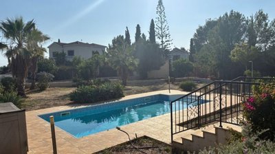 Spacious 4-Bedroom Corner Property in the Prestigious Secret Valley Golf Resort