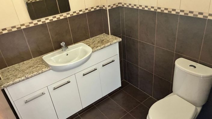 Image No.10-3 Bed Bungalow for sale