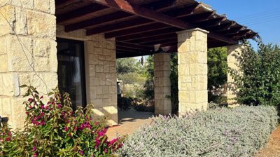 Spacious 4-Bedroom Corner Property in the Prestigious Secret Valley Golf Resort