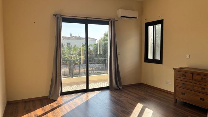 Image No.19-3 Bed Bungalow for sale