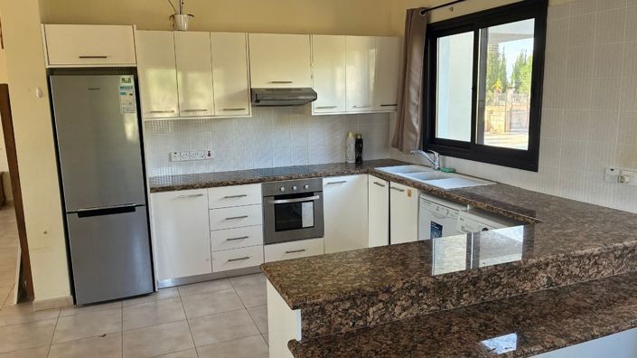 Image No.8-3 Bed Bungalow for sale