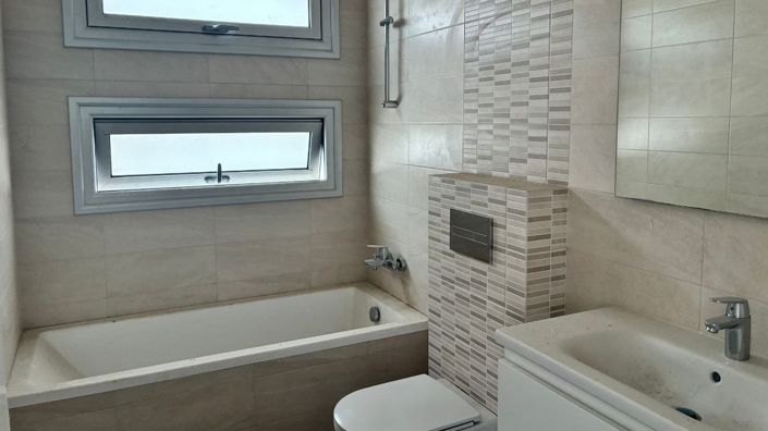 Image No.17-3 Bed Villa for sale