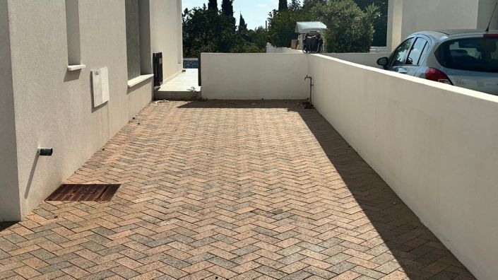 Image No.3-3 Bed Villa for sale