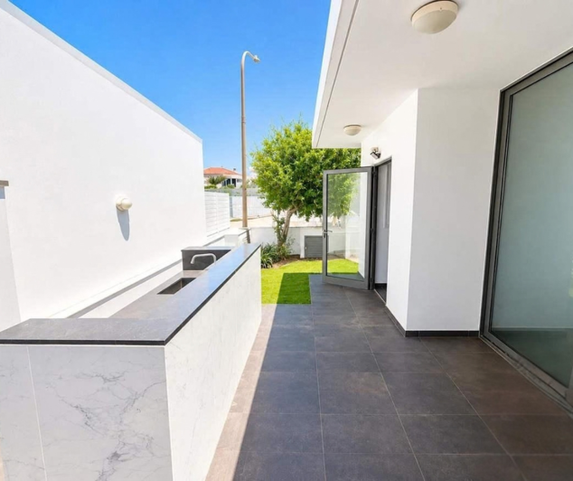 Image No.6-3 Bed Villa for sale