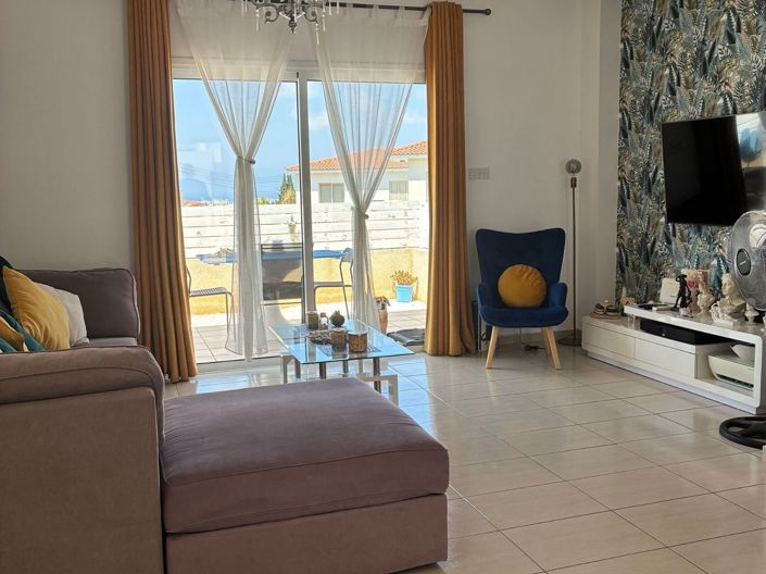 Image No.4-2 Bed Townhouse for sale