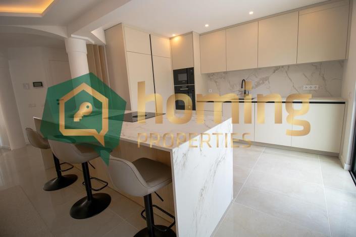 Image No.25-4 Bed House/Villa for sale