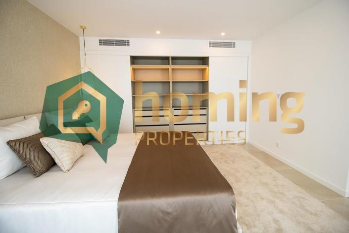 Image No.40-4 Bed House/Villa for sale