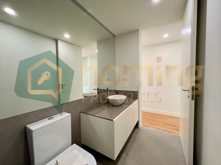 Image No.18-2 Bed Apartment for sale