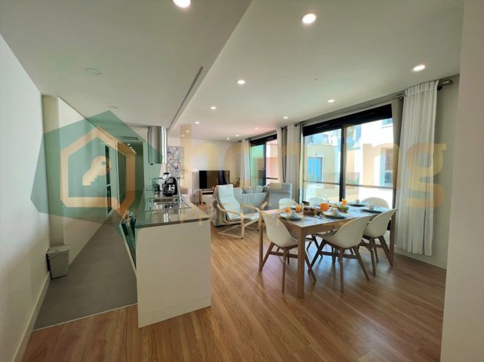 Image No.3-3 Bed Apartment for sale