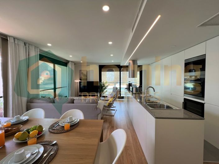 Image No.17-2 Bed Apartment for sale
