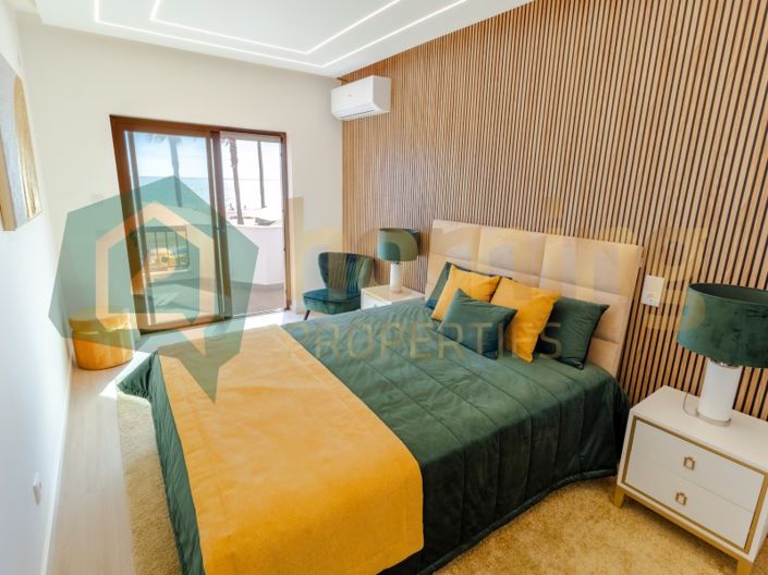 Image No.20-3 Bed Apartment for sale