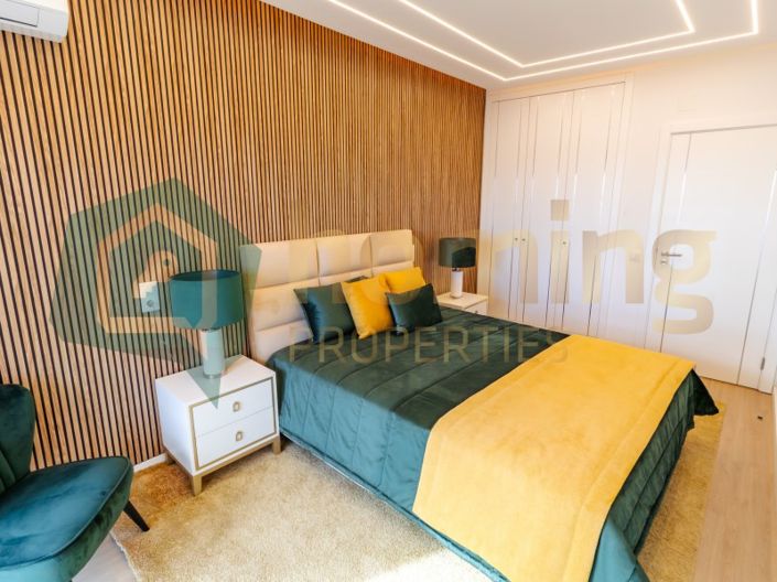 Image No.23-3 Bed Apartment for sale