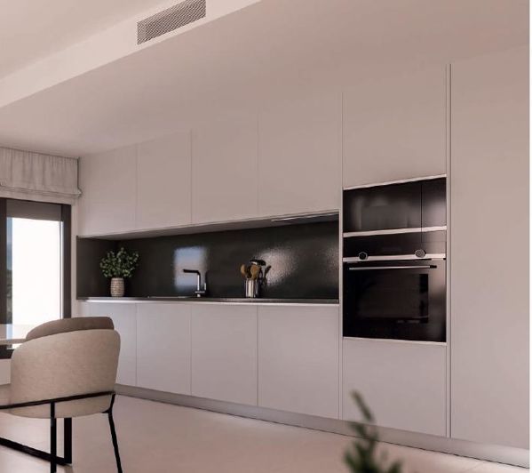 Image No.4-3 Bed Property for sale